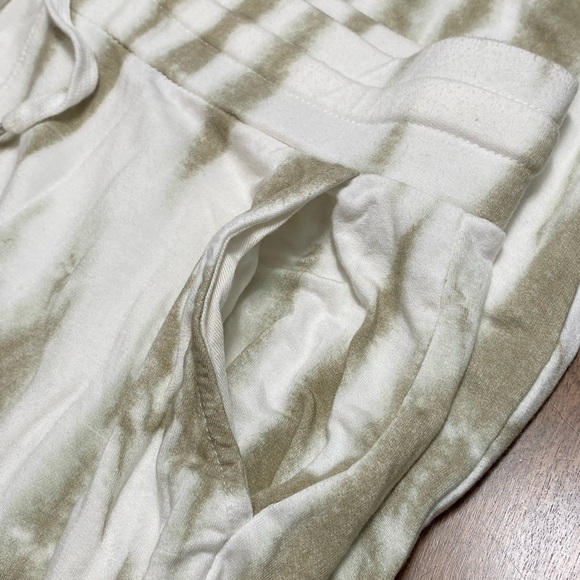 Rachel Zoe “Tie Dye Washed” Sweatpants, Tan-Green and White-Beige, Size M - Picture 4 of 5